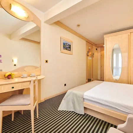 Istra Plava Laguna 3*