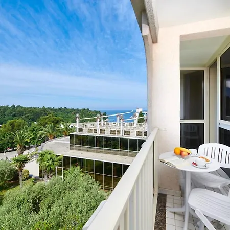Istra Plava Laguna Otel 3*