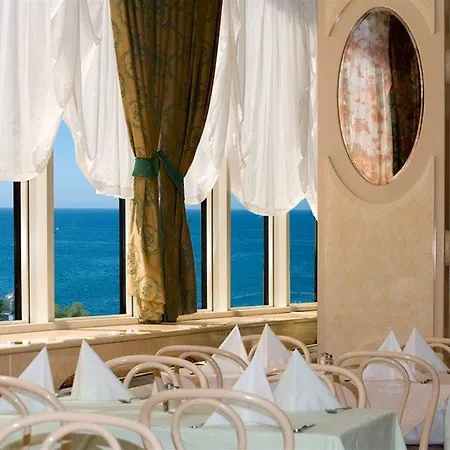 Hotel Istra Plava Laguna 3*