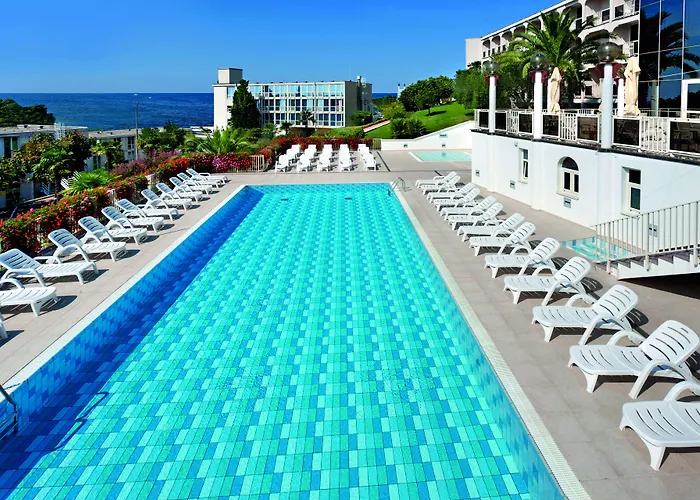 Отель Istra Plava Laguna